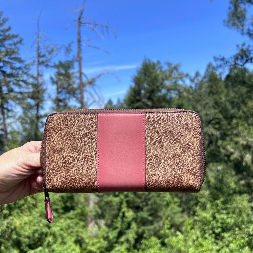 COACH Long Zip-Around Wallet Tan/Pink Signature Canvas & Leather w Gold Hardware